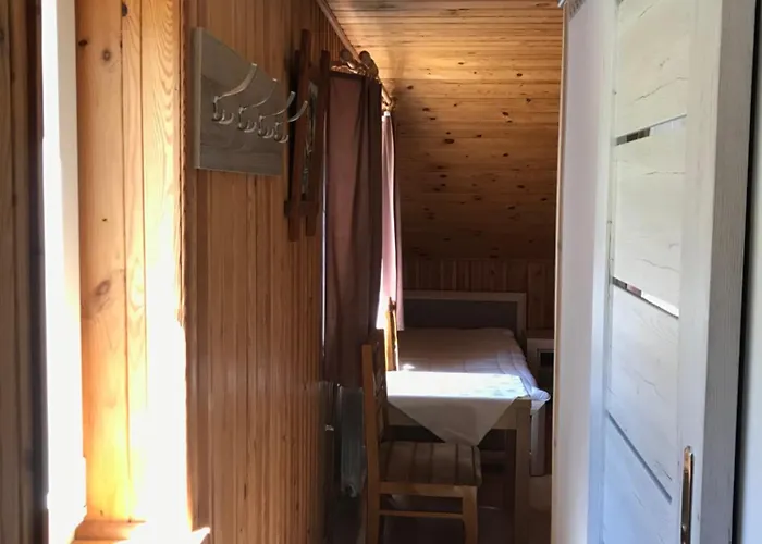 בית הארחה Zakatek 3*